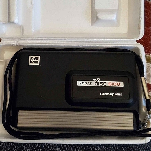 Vintage 1985 Kodak disc 6100 camera in original box never used. - Picture 4 of 10